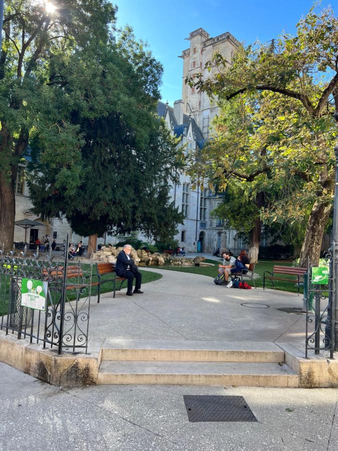 Rempart Tivoli Coeur De Ville Dijon Eksteriør billede