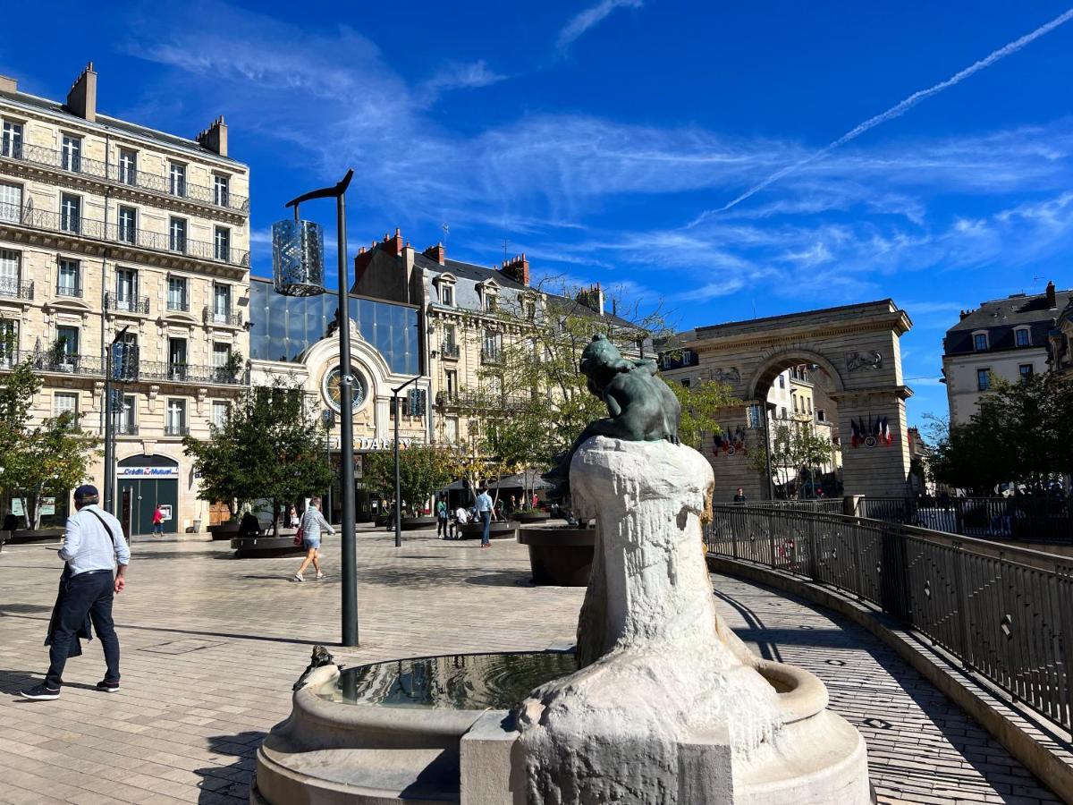 Rempart Tivoli Coeur De Ville Dijon Eksteriør billede